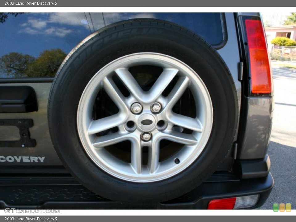 2003 Land Rover Discovery S Wheel and Tire Photo #41905808