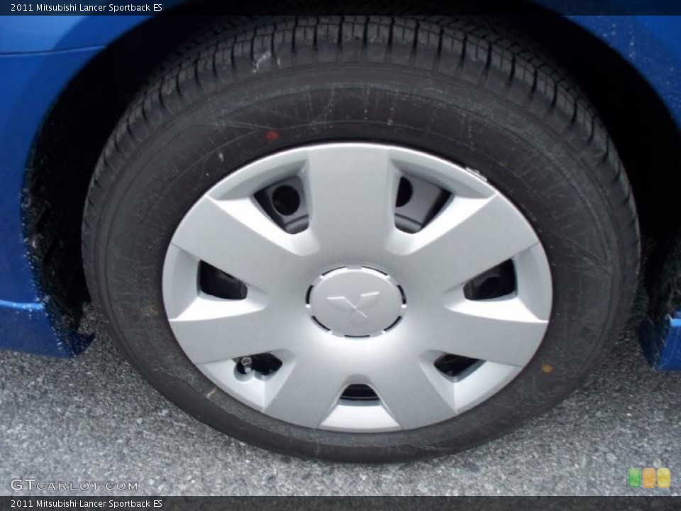 2011 Mitsubishi Lancer Sportback ES Wheel and Tire Photo #41914321