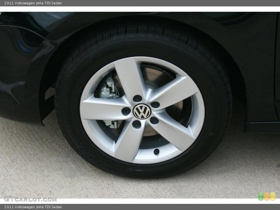 2011 Volkswagen Jetta TDI Sedan Wheel and Tire Photo #41931012
