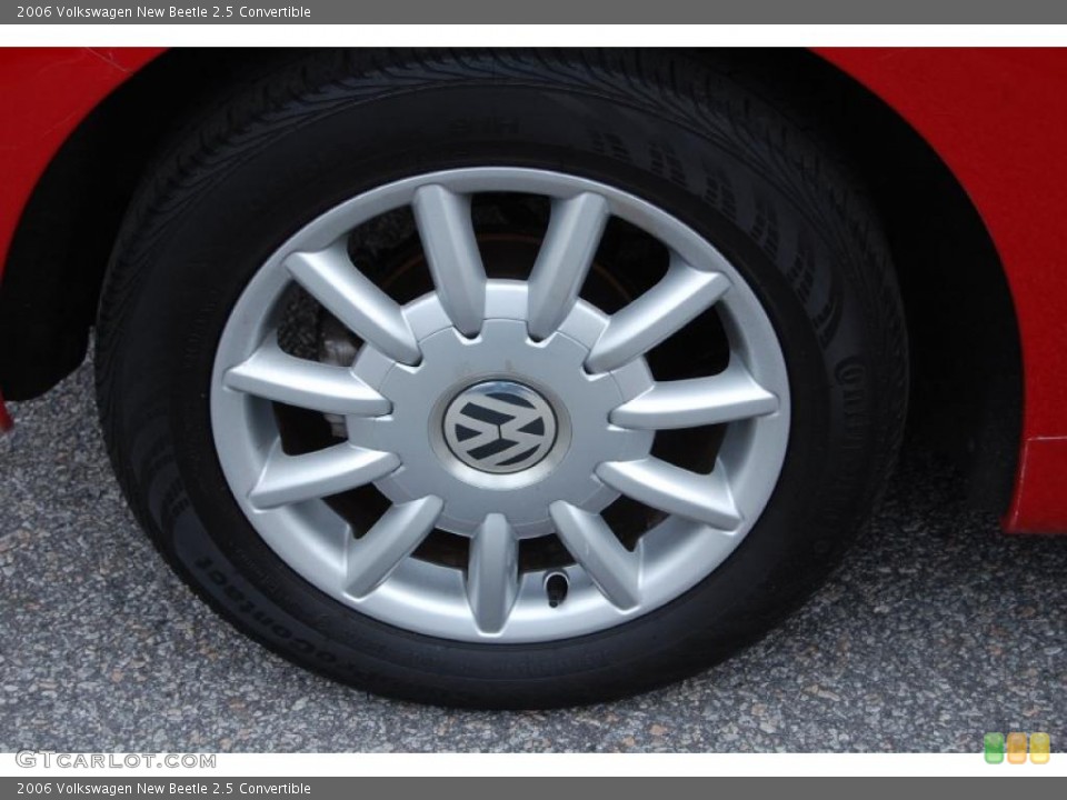 2006 Volkswagen New Beetle 2.5 Convertible Wheel and Tire Photo #41933536