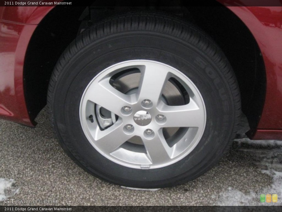 2011 Dodge Grand Caravan Mainstreet Wheel and Tire Photo #42066063