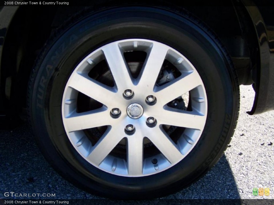 2008 Chrysler Town & Country Touring Wheel and Tire Photo #42115405