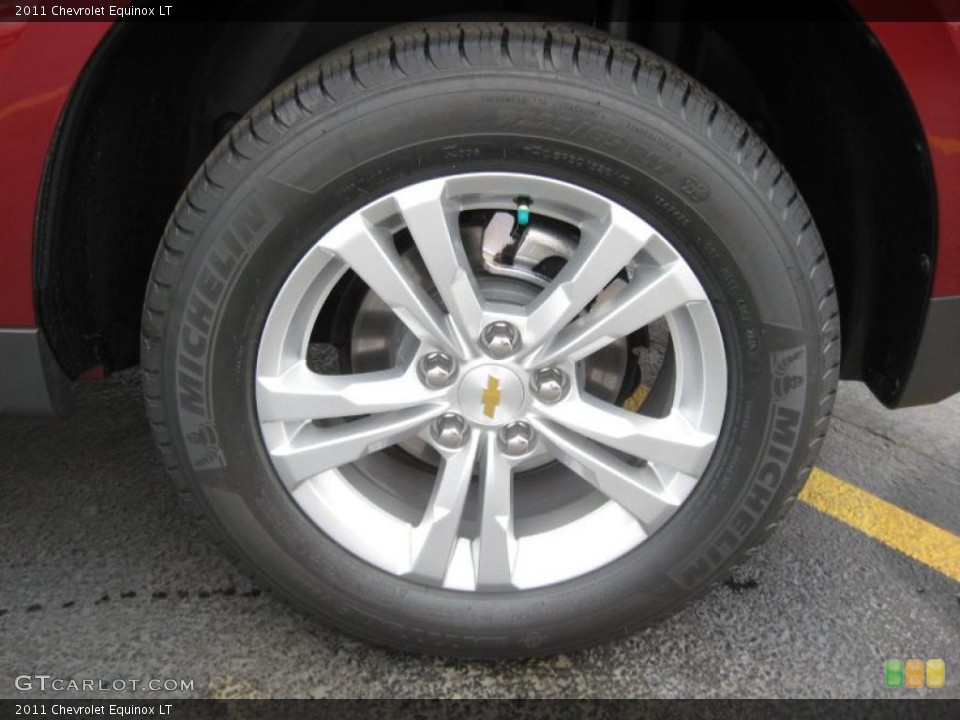 2011 Chevrolet Equinox LT Wheel and Tire Photo #42121946