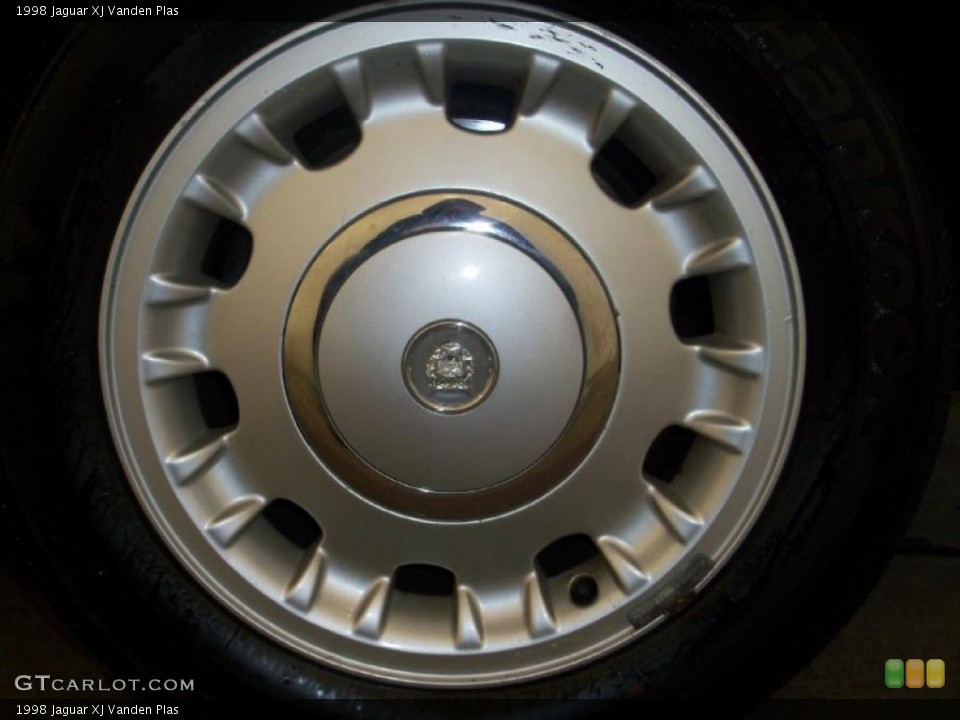 1998 Jaguar XJ Vanden Plas Wheel and Tire Photo #42147320