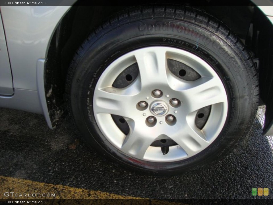 2003 Nissan Altima 2.5 S Wheel and Tire Photo #42192287