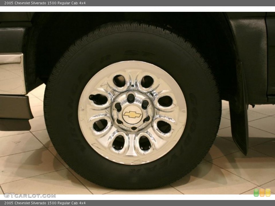 2005 Chevrolet Silverado 1500 Regular Cab 4x4 Wheel and Tire Photo #42193895