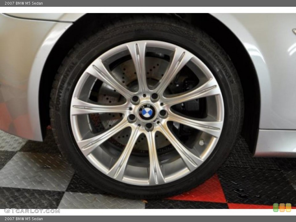 2007 BMW M5 Sedan Wheel and Tire Photo #42231568