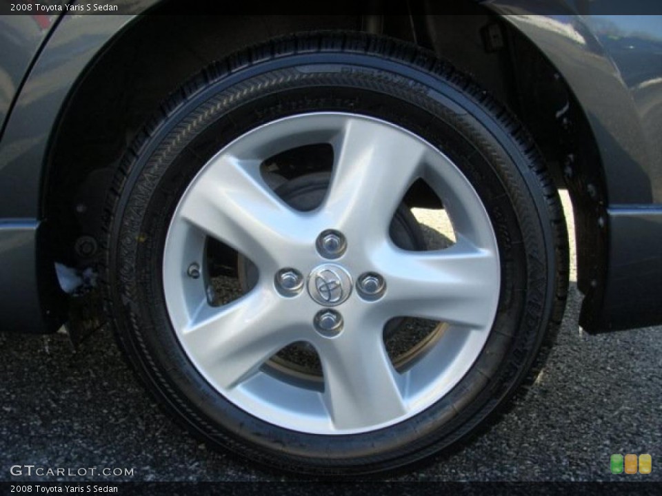 2008 Toyota Yaris S Sedan Wheel and Tire Photo #42239557
