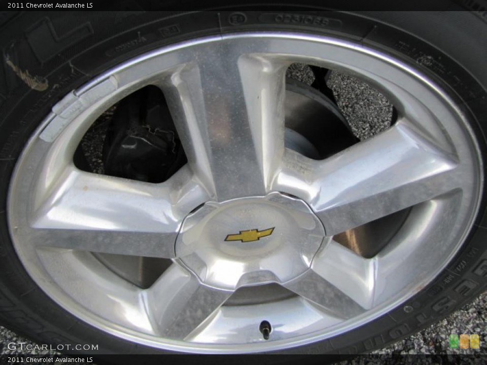 2011 Chevrolet Avalanche Wheels and Tires