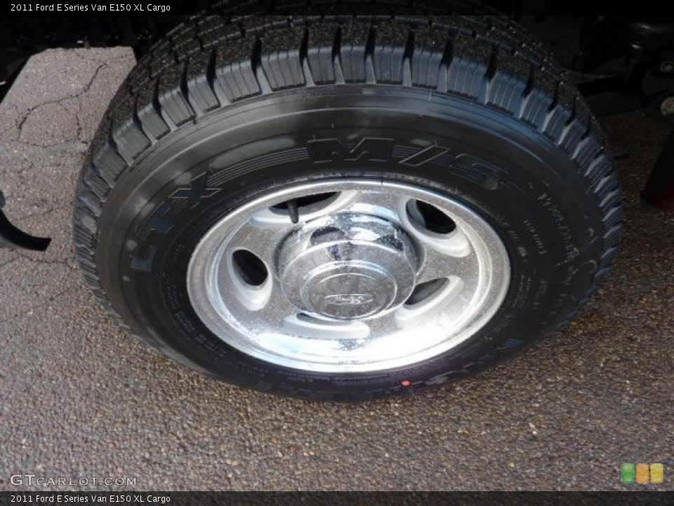 2011 Ford E Series Van E150 XL Cargo Wheel and Tire Photo #42259098
