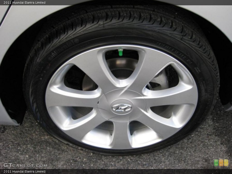 2011 Hyundai Elantra Limited Wheel and Tire Photo #42321031