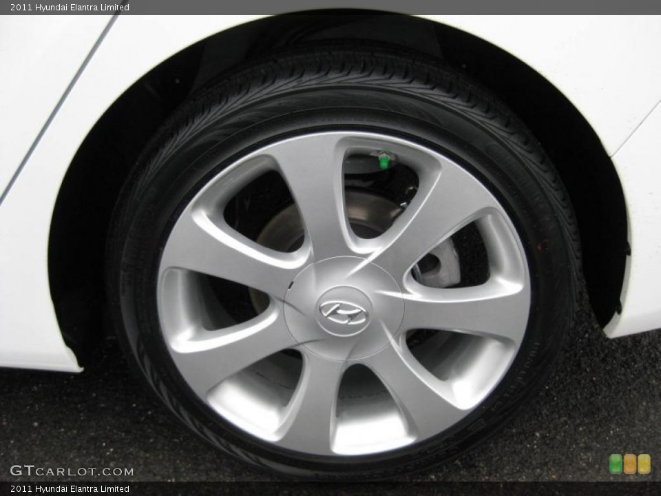 2011 Hyundai Elantra Limited Wheel and Tire Photo #42321483