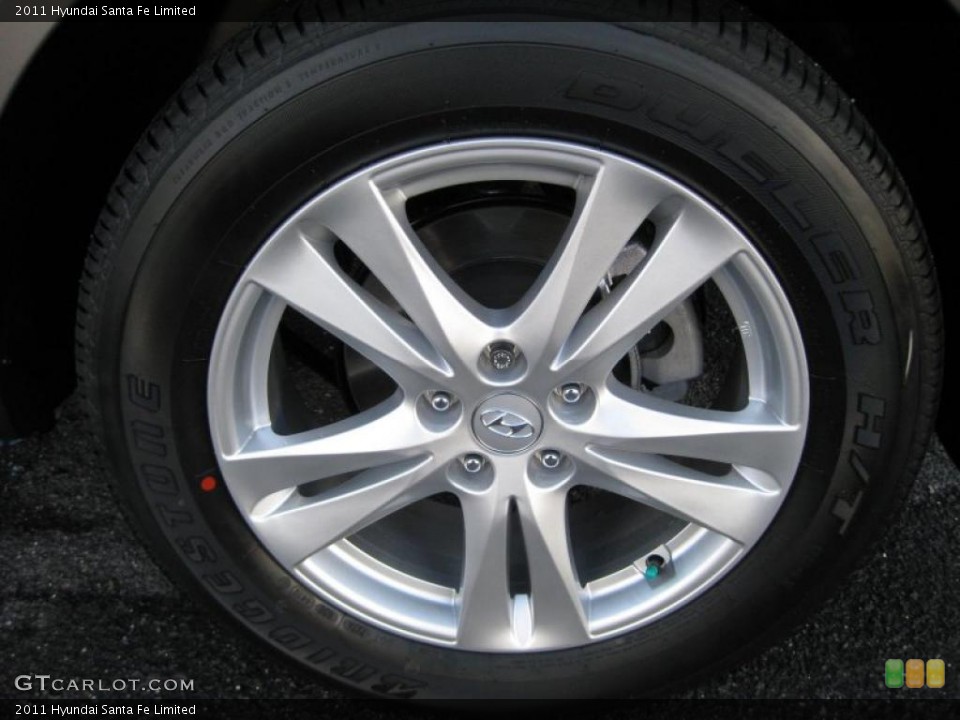 2011 Hyundai Santa Fe Limited Wheel and Tire Photo #42324135