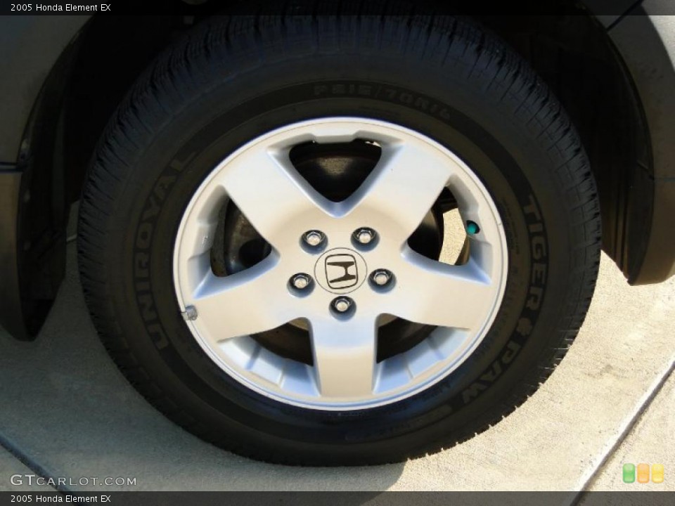 2005 Honda Element EX Wheel and Tire Photo #42353297