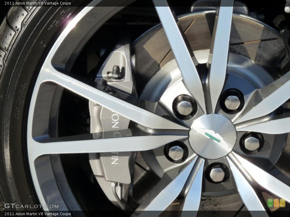 2011 Aston Martin V8 Vantage Wheels and Tires