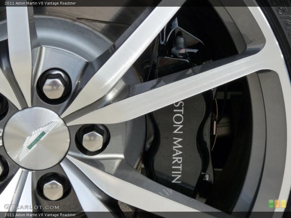 2011 Aston Martin V8 Vantage Roadster Wheel and Tire Photo #42381127