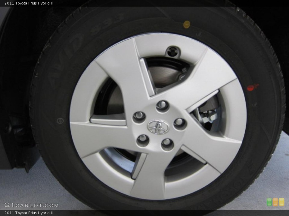 2011 Toyota Prius Hybrid II Wheel and Tire Photo #42385811