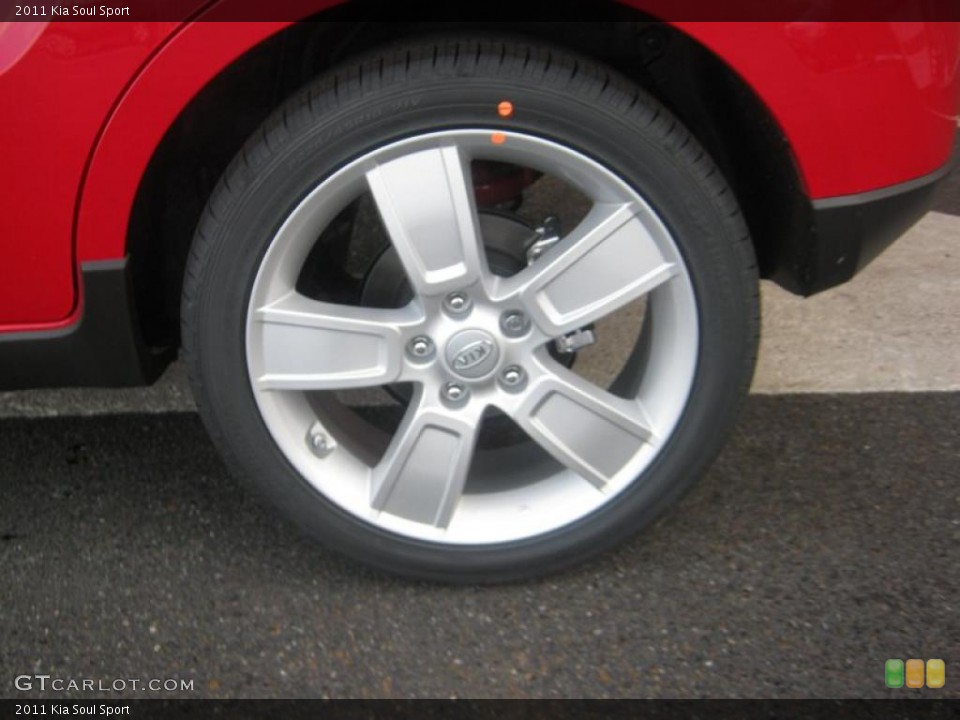 2011 Kia Soul Sport Wheel and Tire Photo #42393151