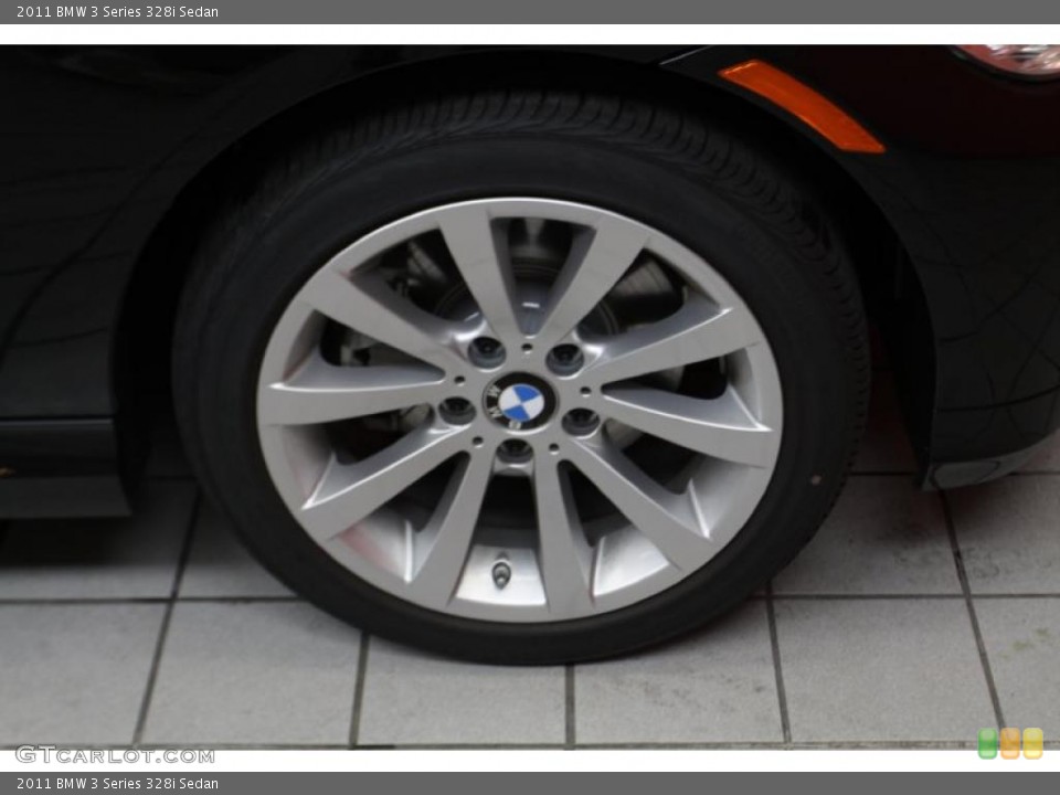2011 BMW 3 Series 328i Sedan Wheel and Tire Photo #42401247