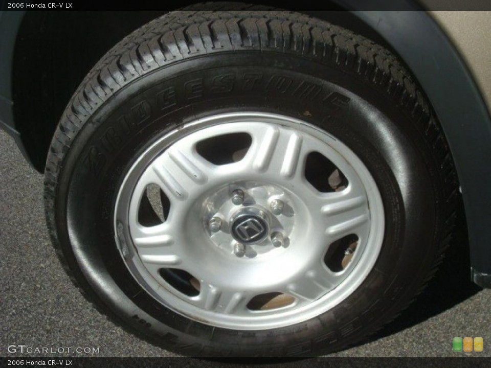 2006 Honda CR-V LX Wheel and Tire Photo #42402023