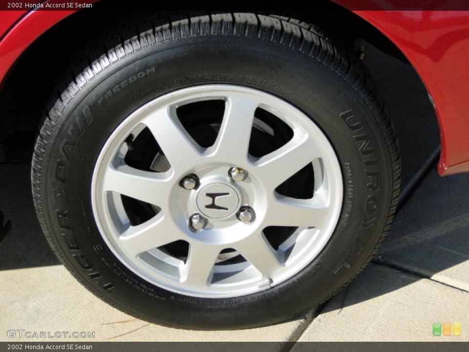 2002 Honda Accord SE Sedan Wheel and Tire Photo #42404735