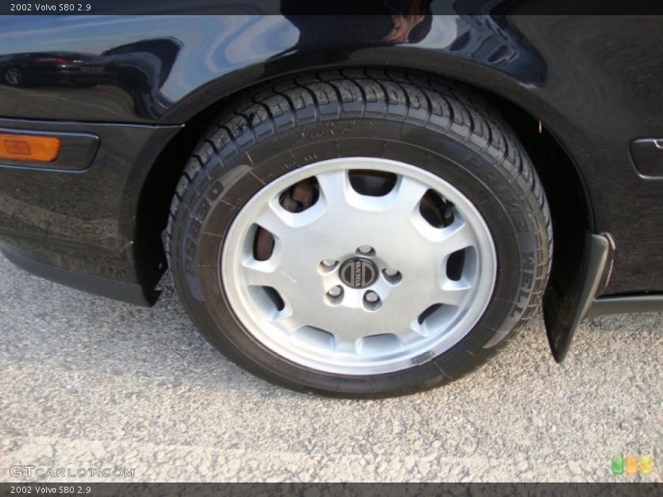 2002 Volvo S80 2.9 Wheel and Tire Photo #42461895