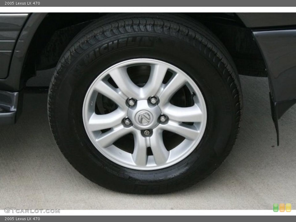 2005 Lexus LX 470 Wheel and Tire Photo #42480796