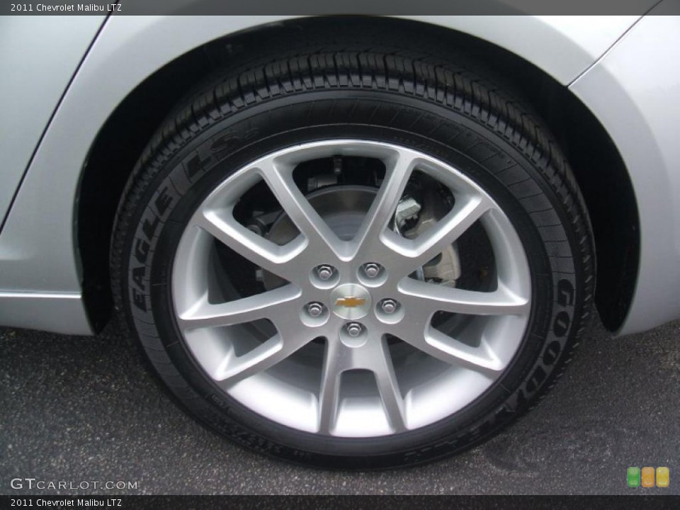 2011 Chevrolet Malibu LTZ Wheel and Tire Photo #42584410