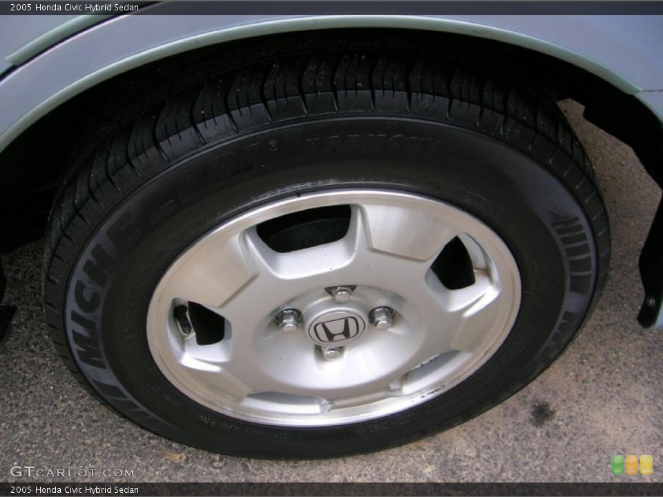 2005 Honda Civic Hybrid Sedan Wheel and Tire Photo #42607488