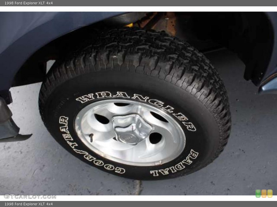 1998 Ford Explorer XLT 4x4 Wheel and Tire Photo #42683194