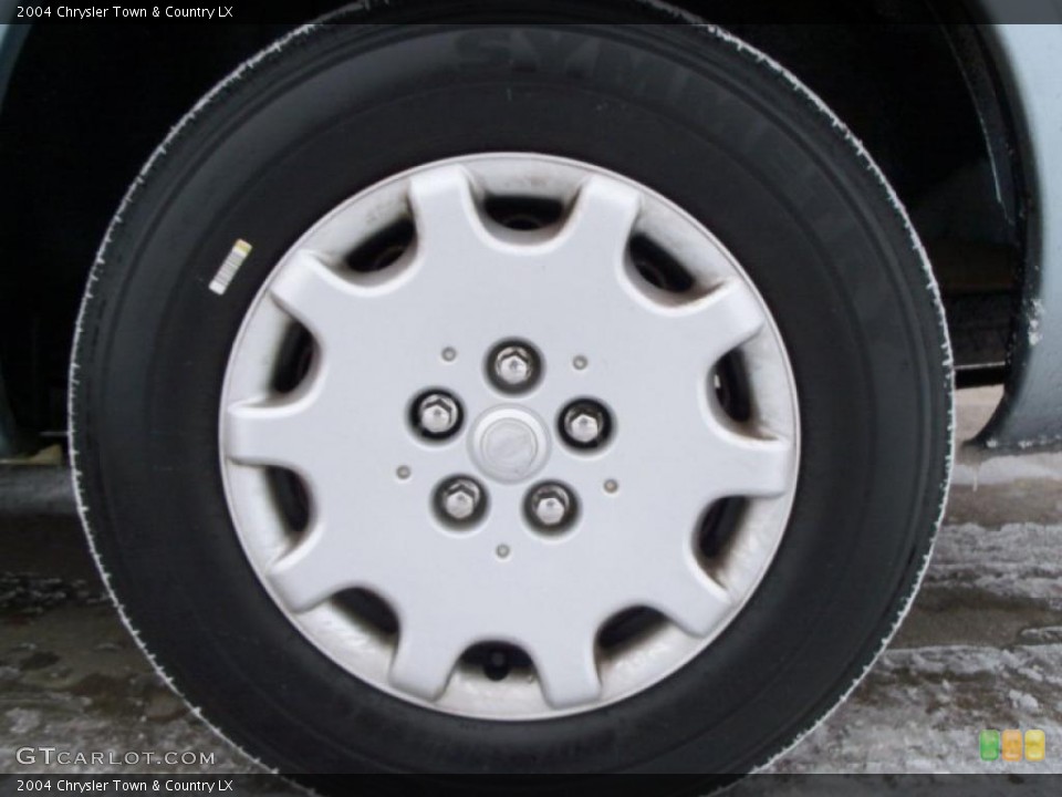 2004 Chrysler Town & Country LX Wheel and Tire Photo #42817686