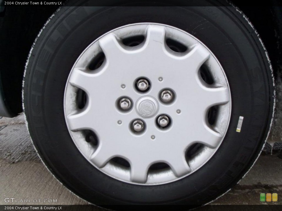 2004 Chrysler Town & Country LX Wheel and Tire Photo #42817698