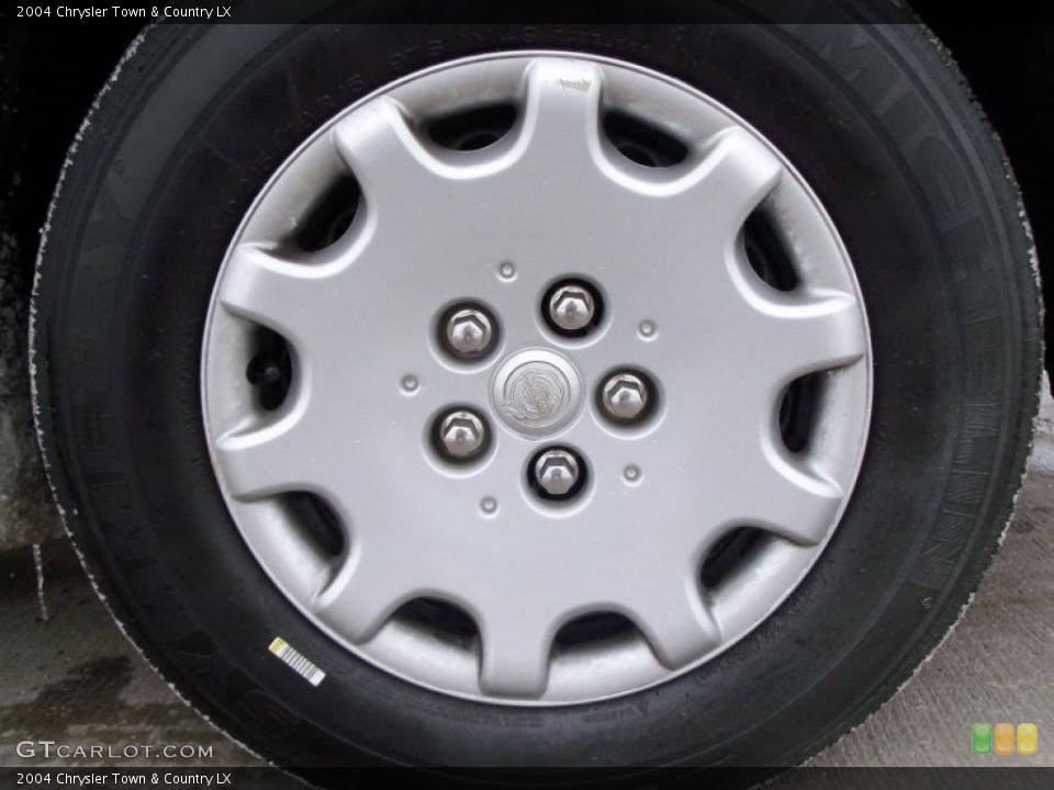 2004 Chrysler Town & Country LX Wheel and Tire Photo #42817714