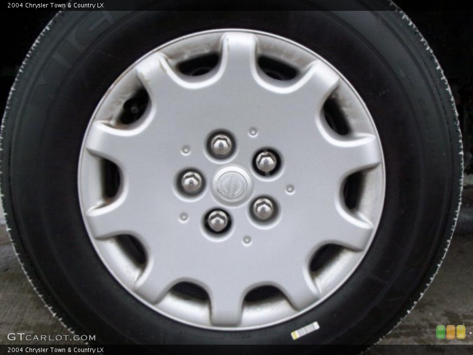 2004 Chrysler Town & Country LX Wheel and Tire Photo #42817722