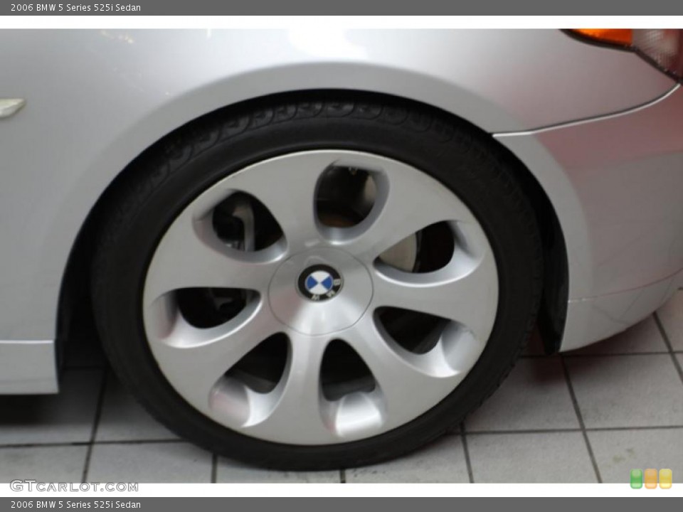 2006 BMW 5 Series 525i Sedan Wheel and Tire Photo #42847470