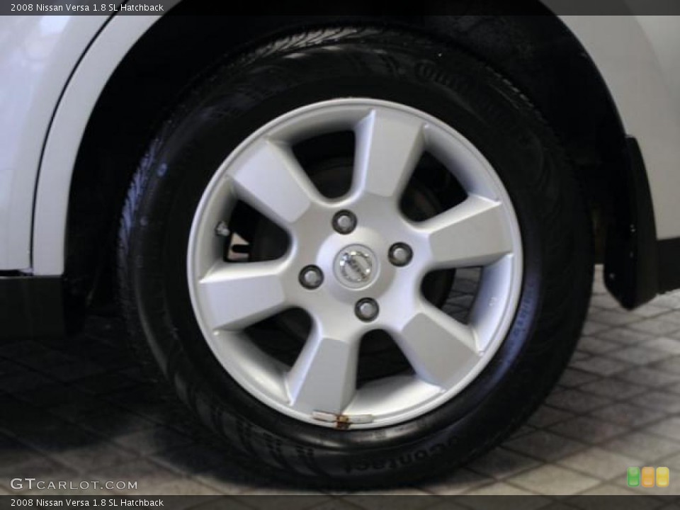 2008 Nissan Versa 1.8 SL Hatchback Wheel and Tire Photo #42924592