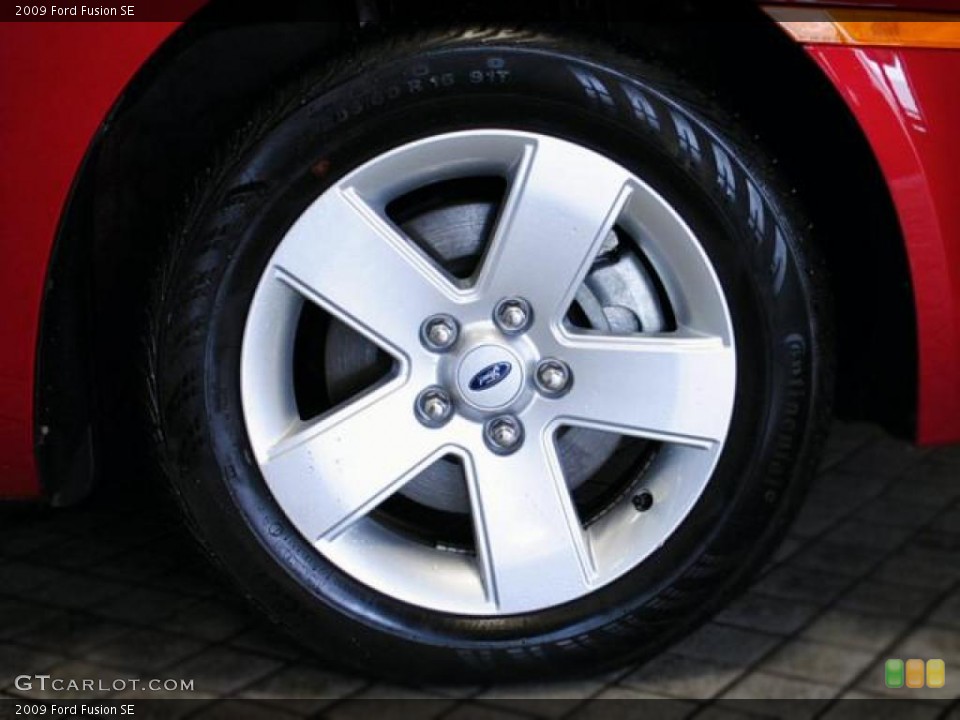 2009 Ford Fusion SE Wheel and Tire Photo #42924808