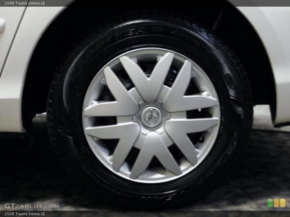 2008 Toyota Sienna LE Wheel and Tire Photo #42926904
