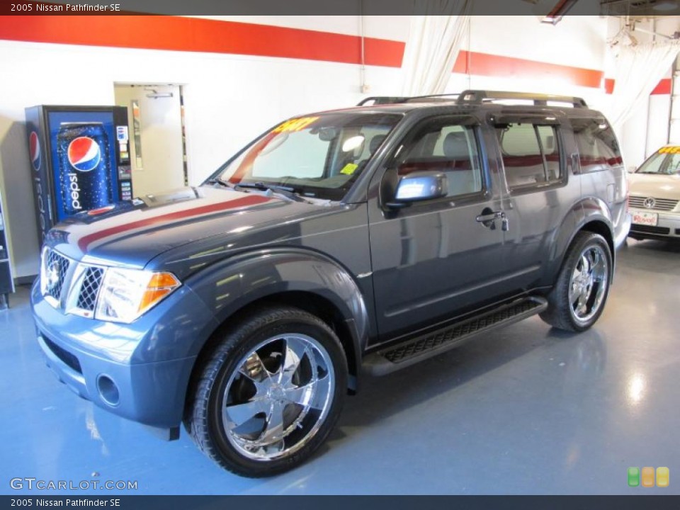 2005 Nissan Pathfinder Custom Wheel and Tire Photo #42932467
