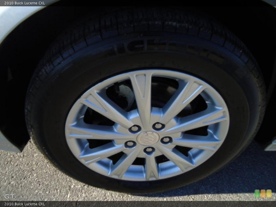 2010 Buick Lucerne CXL Wheel and Tire Photo #42954531
