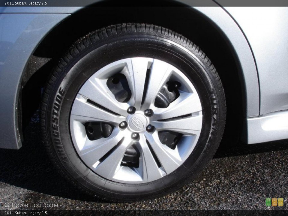 2011 Subaru Legacy 2.5i Wheel and Tire Photo #43024367