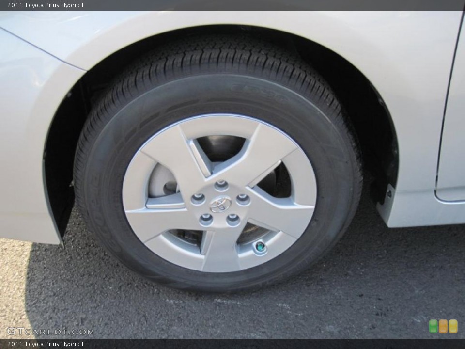 2011 Toyota Prius Hybrid II Wheel and Tire Photo #43025551
