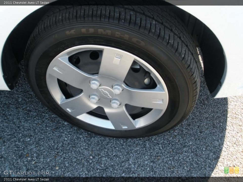 2011 Chevrolet Aveo LT Sedan Wheel and Tire Photo #43077851