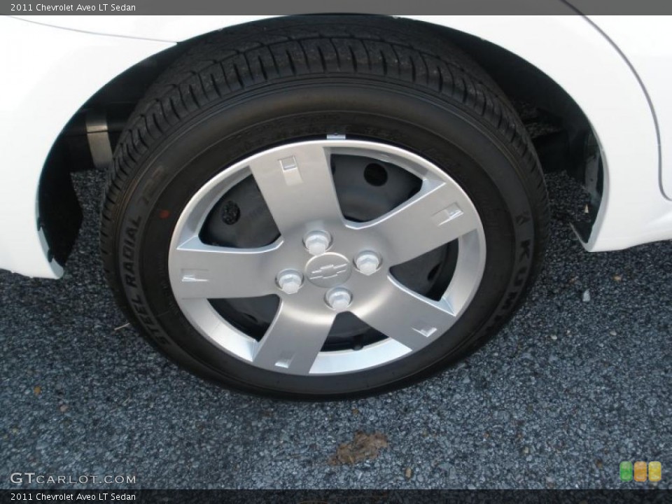 2011 Chevrolet Aveo LT Sedan Wheel and Tire Photo #43077855