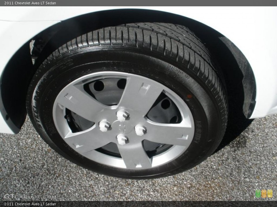 2011 Chevrolet Aveo LT Sedan Wheel and Tire Photo #43077863