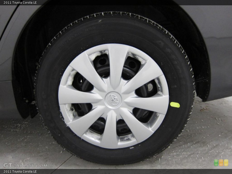 2011 Toyota Corolla LE Wheel and Tire Photo #43082918
