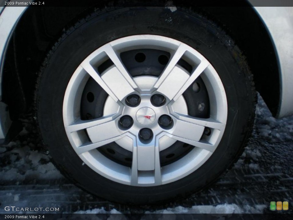 2009 Pontiac Vibe 2.4 Wheel and Tire Photo #43124595