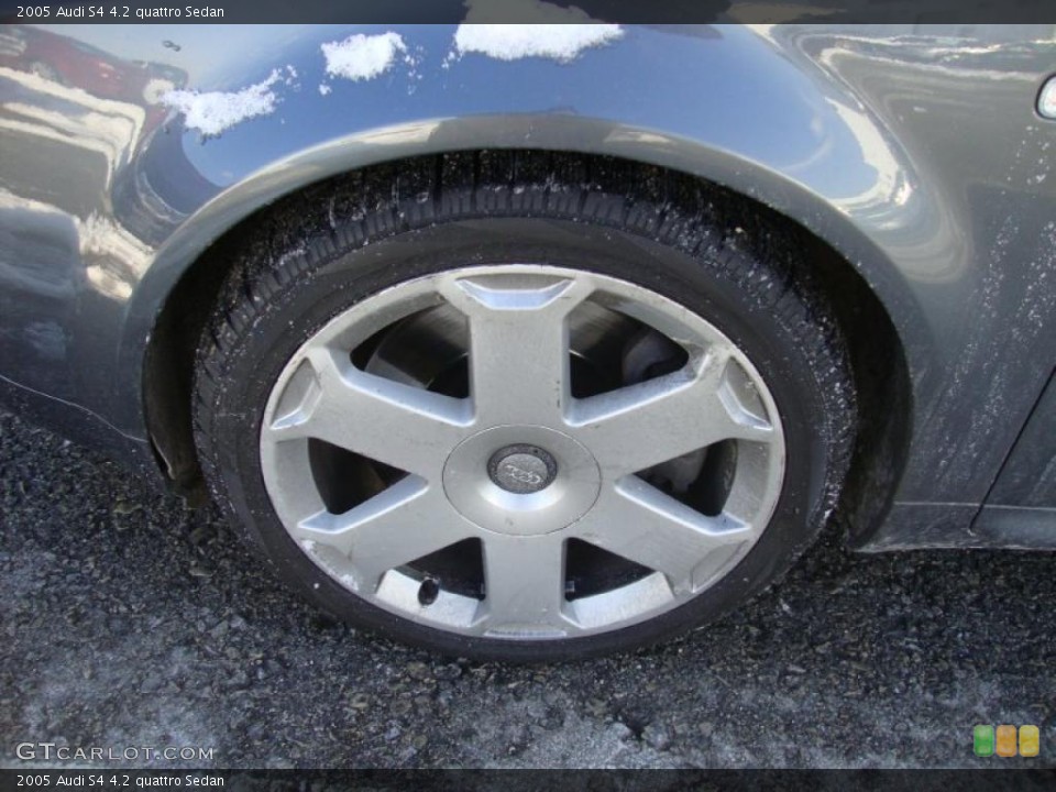 2005 Audi S4 4.2 quattro Sedan Wheel and Tire Photo #43132595
