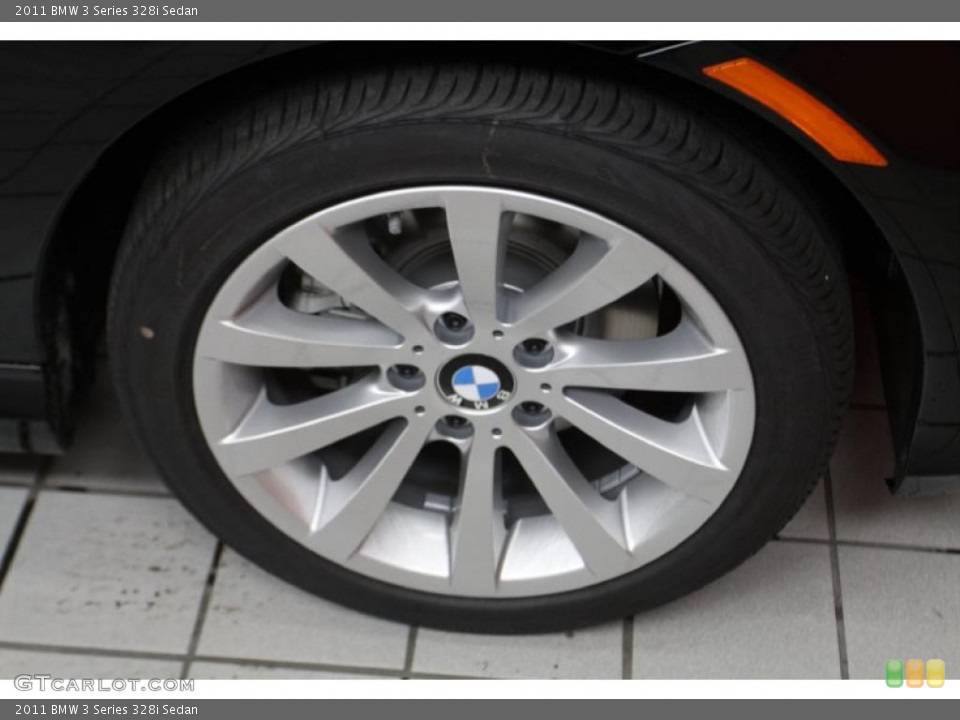 2011 BMW 3 Series 328i Sedan Wheel and Tire Photo #43227855