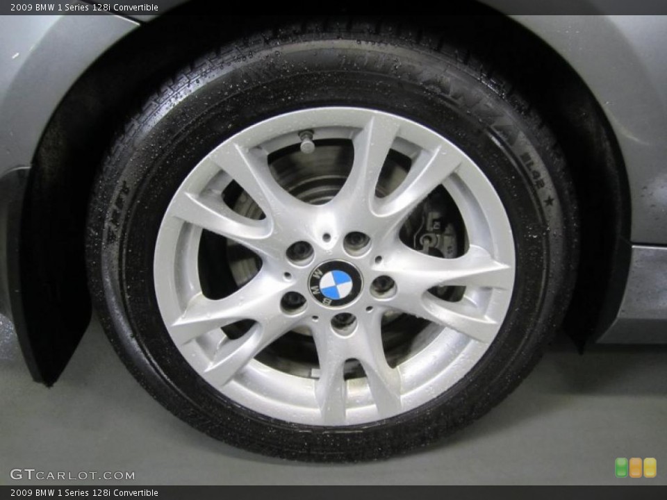 2009 BMW 1 Series 128i Convertible Wheel and Tire Photo #43260710